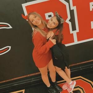 Meet your Posher, Emma